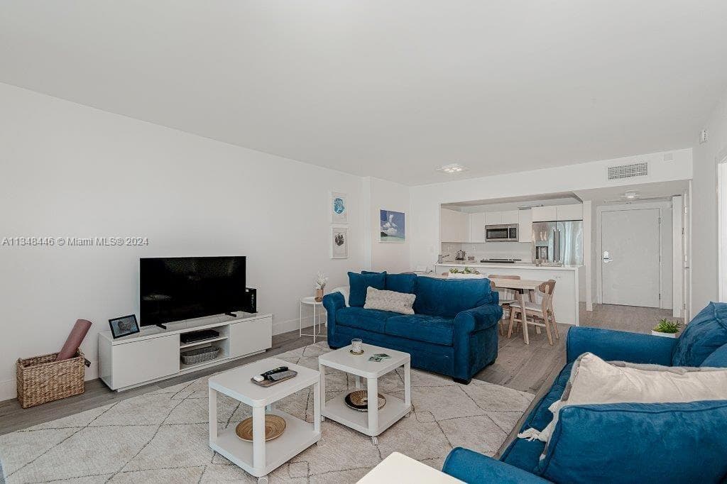 Roney Palace · #1115 in Miami Beach - Photo 6
