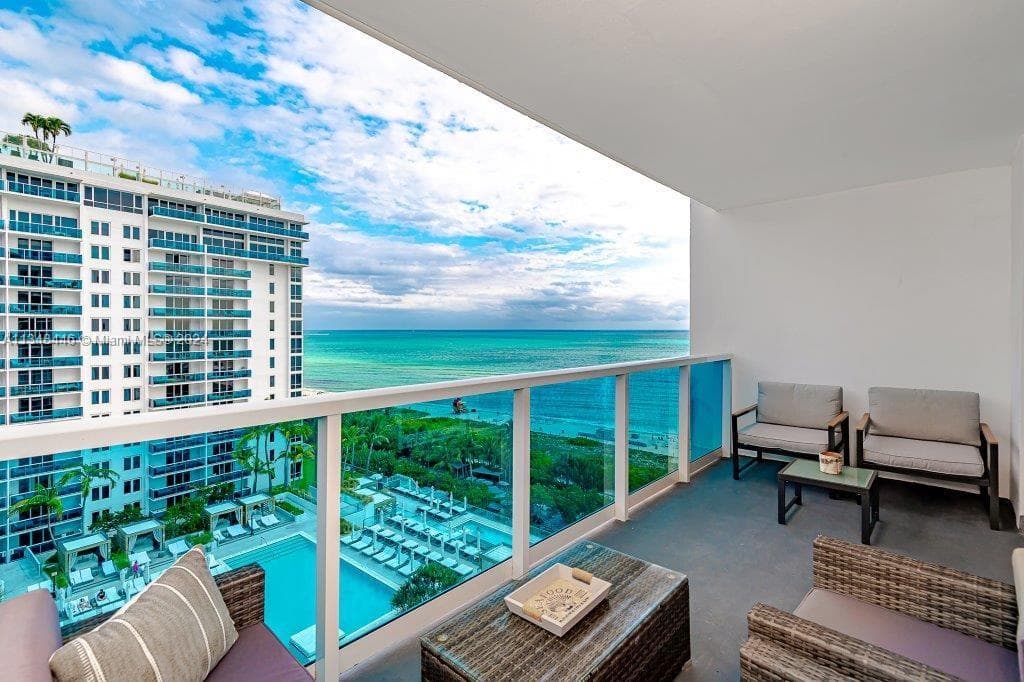 Roney Palace · #1115 in Miami Beach - Photo 1
