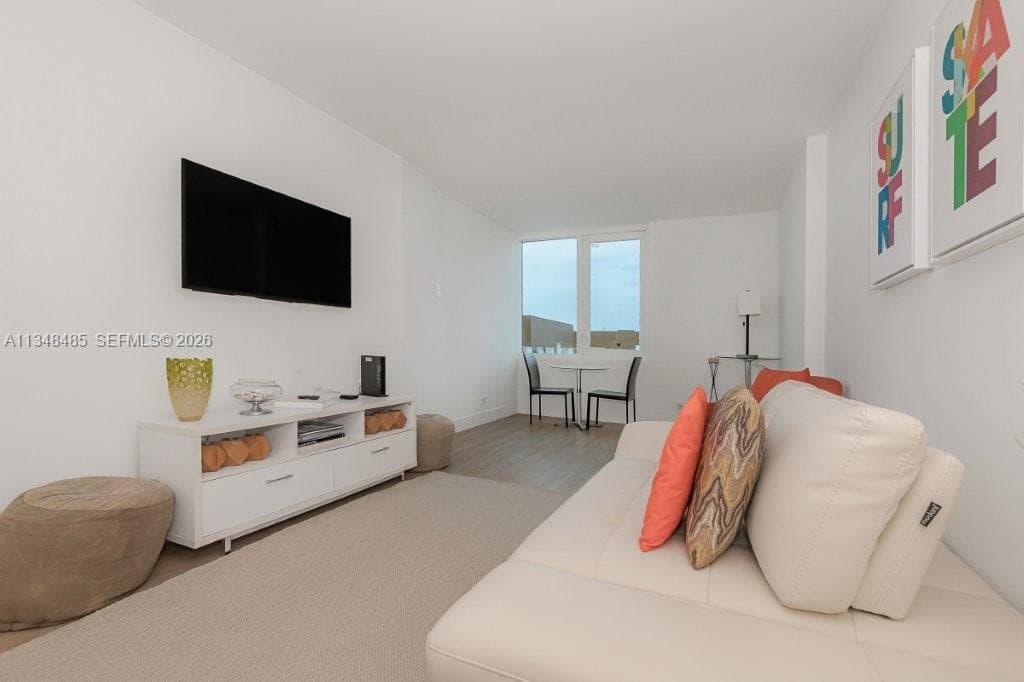 Roney Palace · #927 in Miami Beach - Photo 5