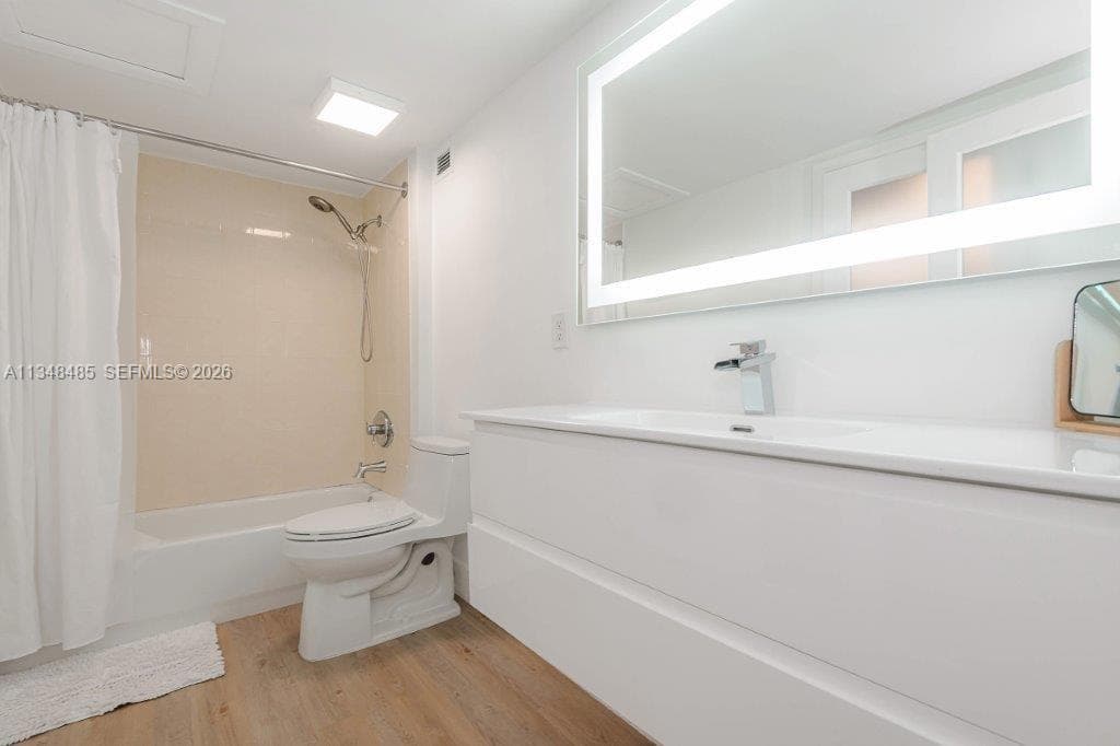 Roney Palace · #927 in Miami Beach - Photo 8