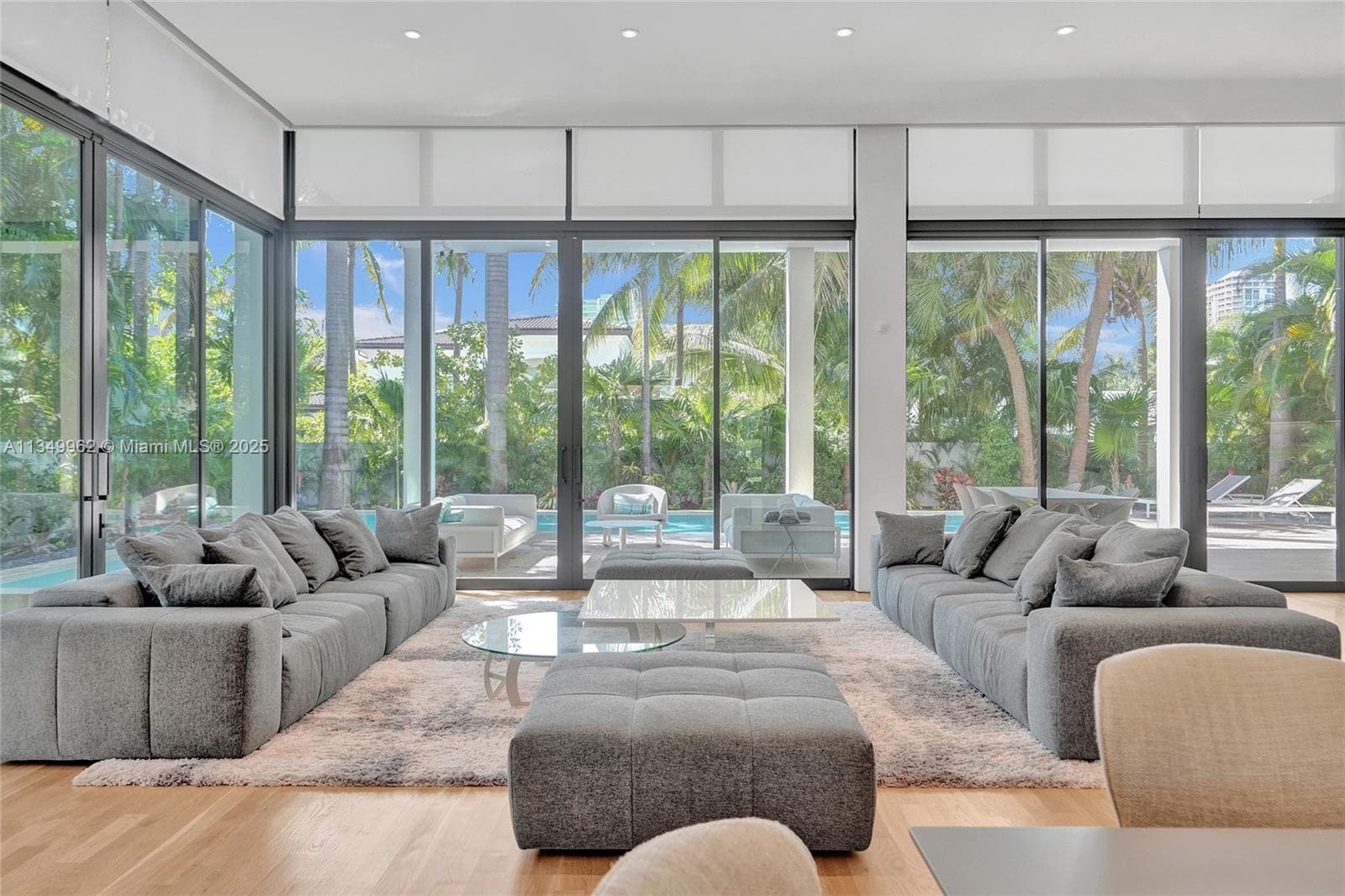 240 Ocean Blvd photo 100