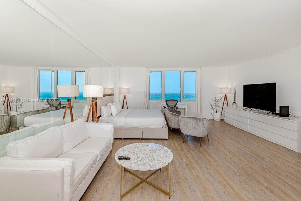 Roney Palace · #842 in Miami Beach - Photo 5