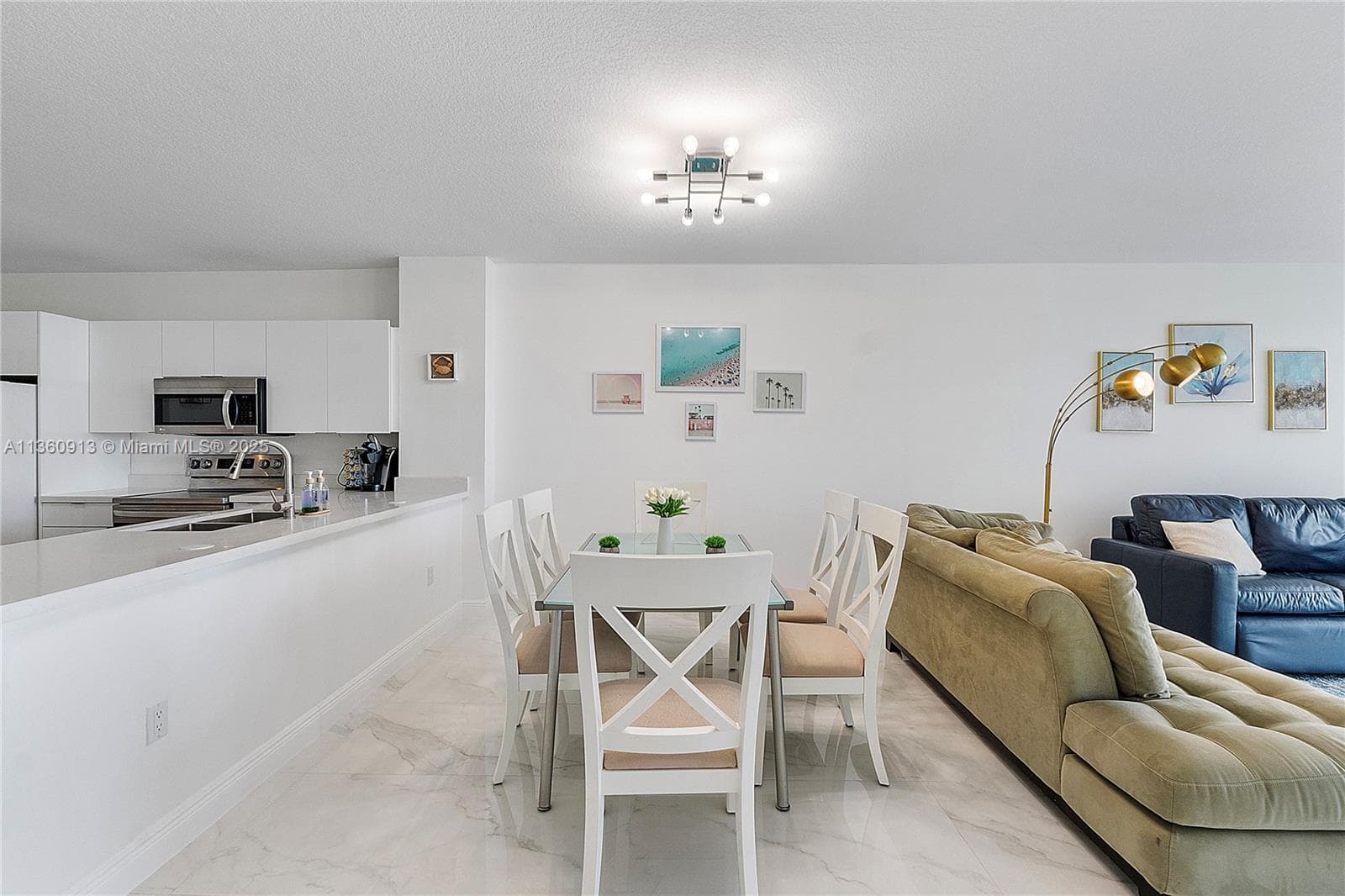 Golden Bay Club · #807 in Sunny Isles Beach - Photo 6