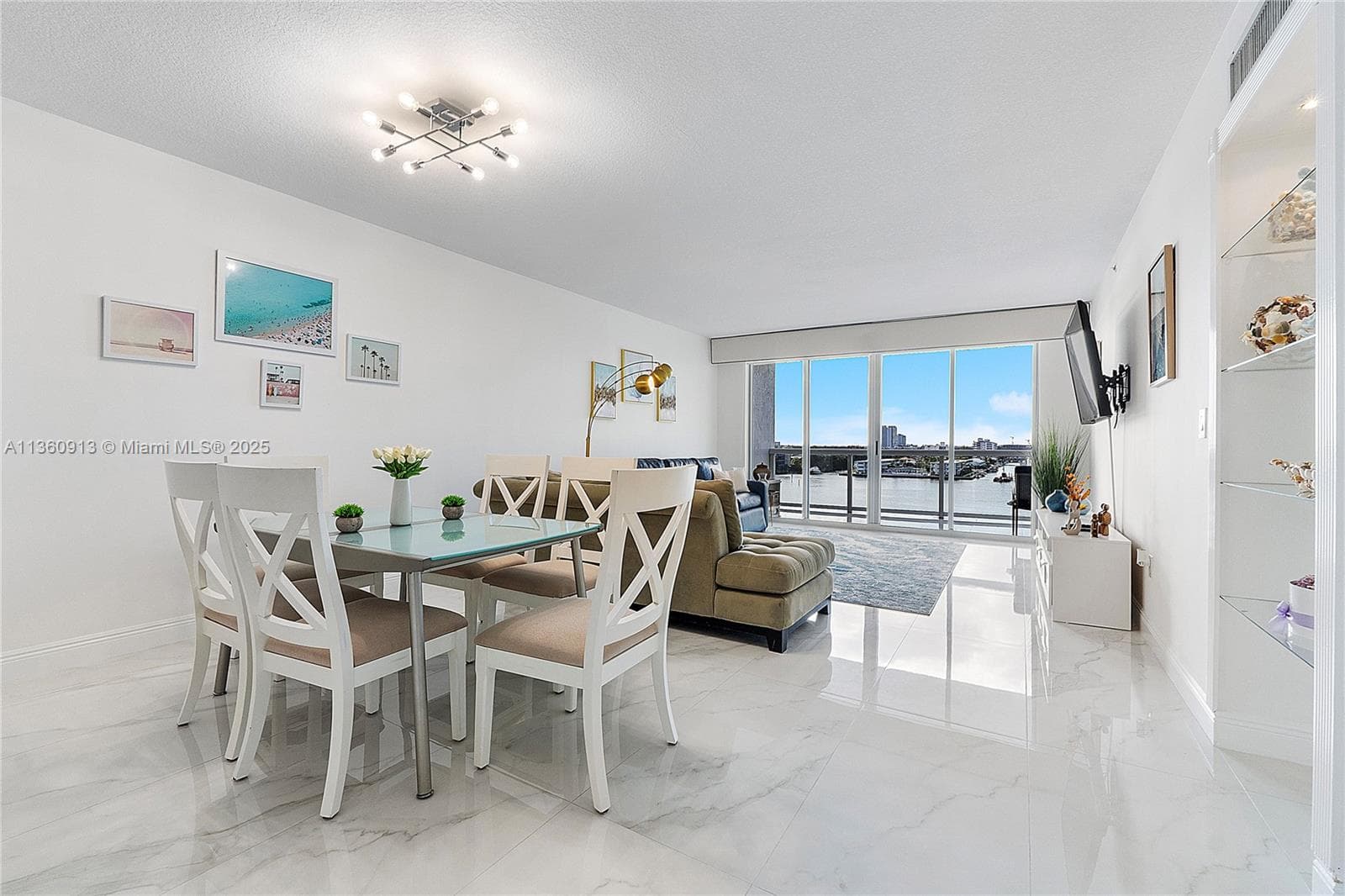 Golden Bay Club · #807 in Sunny Isles Beach - Photo 3