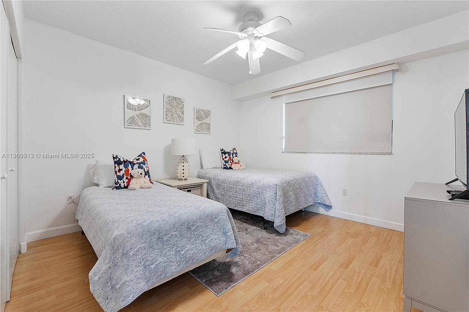 Golden Bay Club · #807 in Sunny Isles Beach - Photo 24