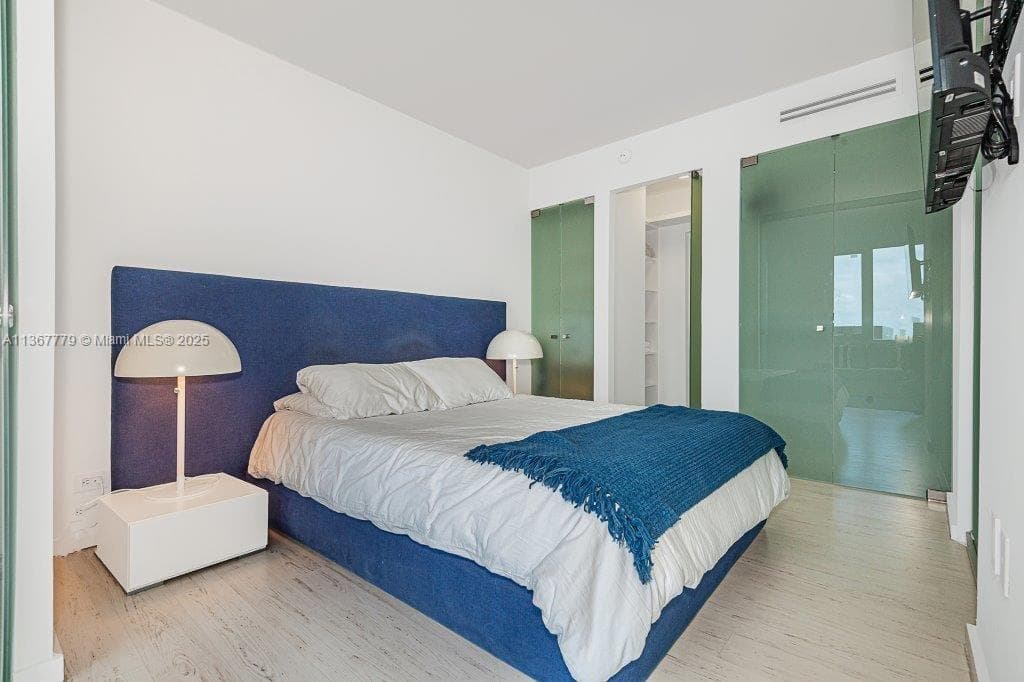 Roney Palace · #1032 in Miami Beach - Photo 2