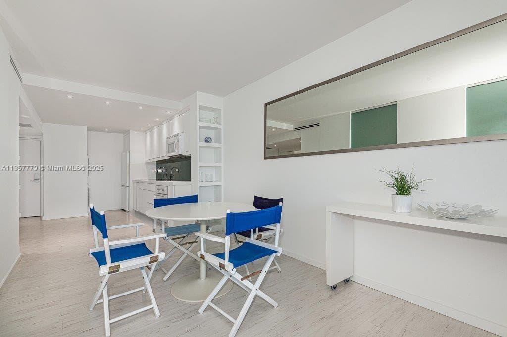 Roney Palace · #1032 in Miami Beach - Photo 16
