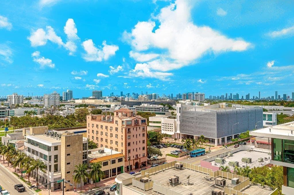 Roney Palace · #1032 in Miami Beach - Photo 4
