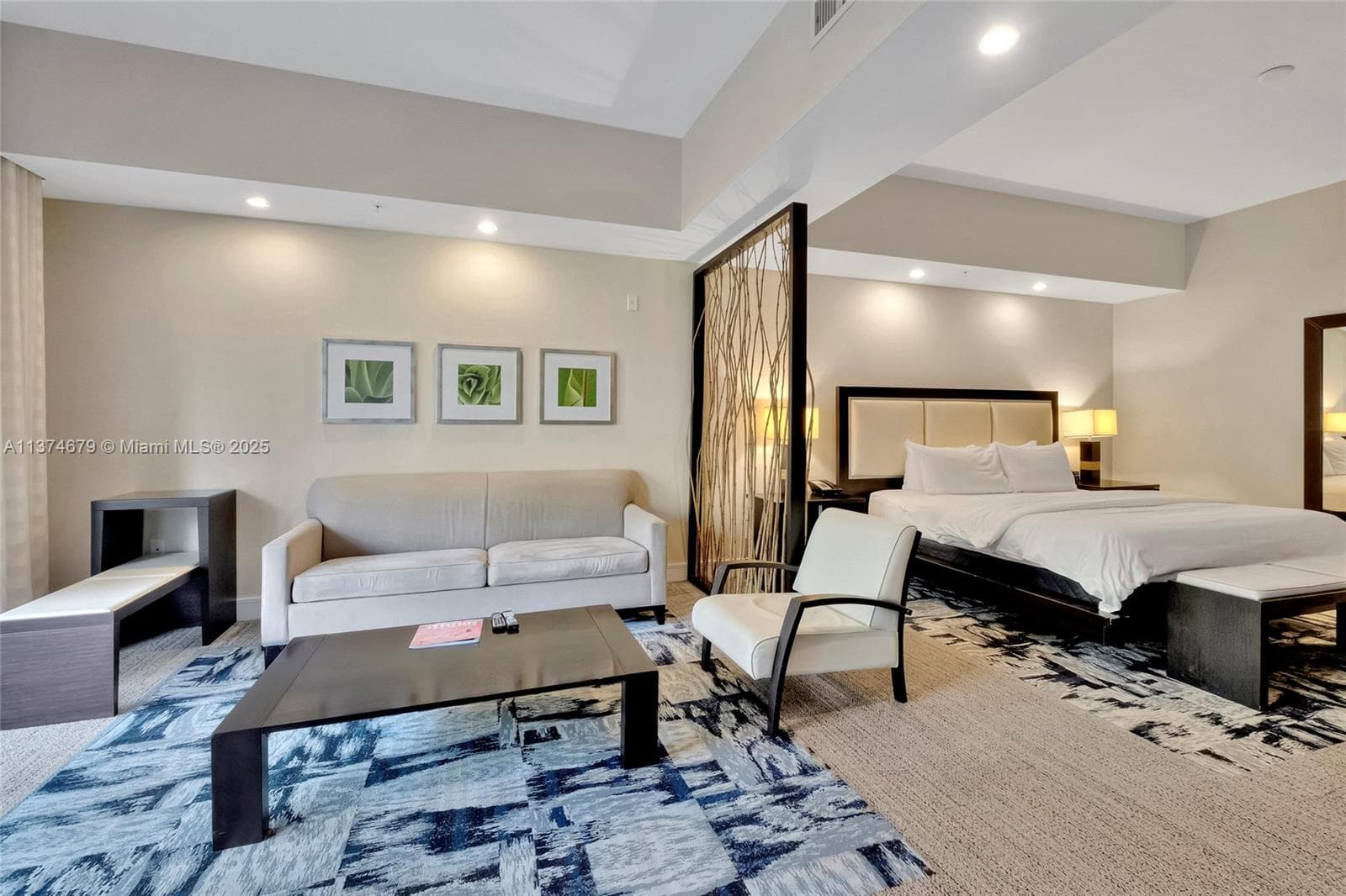 The Blue Resort · #606 in Doral - Photo 7