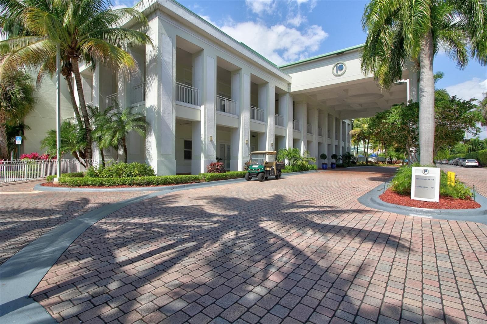 The Blue Resort · #606 in Doral - Photo 10