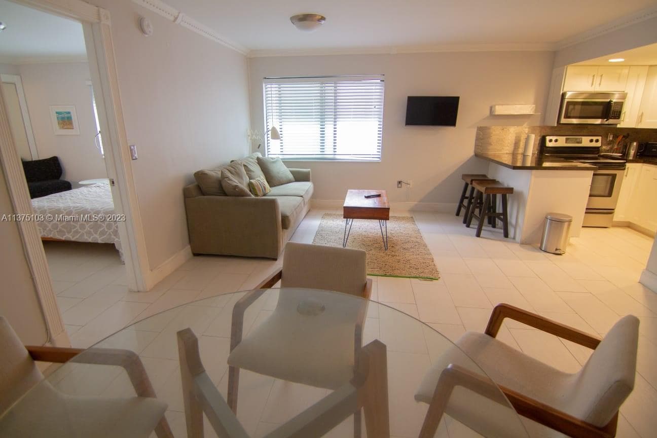 HIBISCUS SOUTH CONDO · #2C in Miami Beach - Photo 1