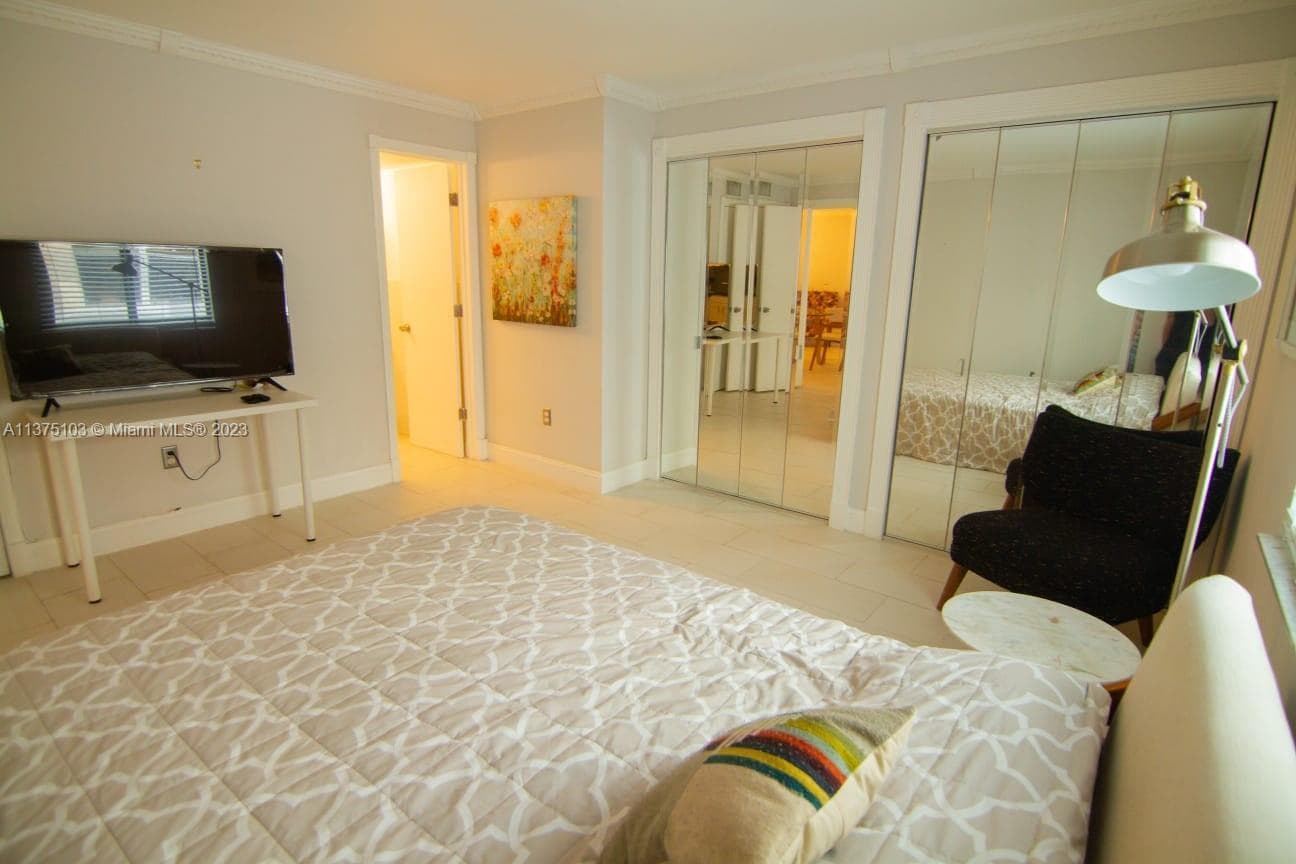 HIBISCUS SOUTH CONDO · #2C in Miami Beach - Photo 5