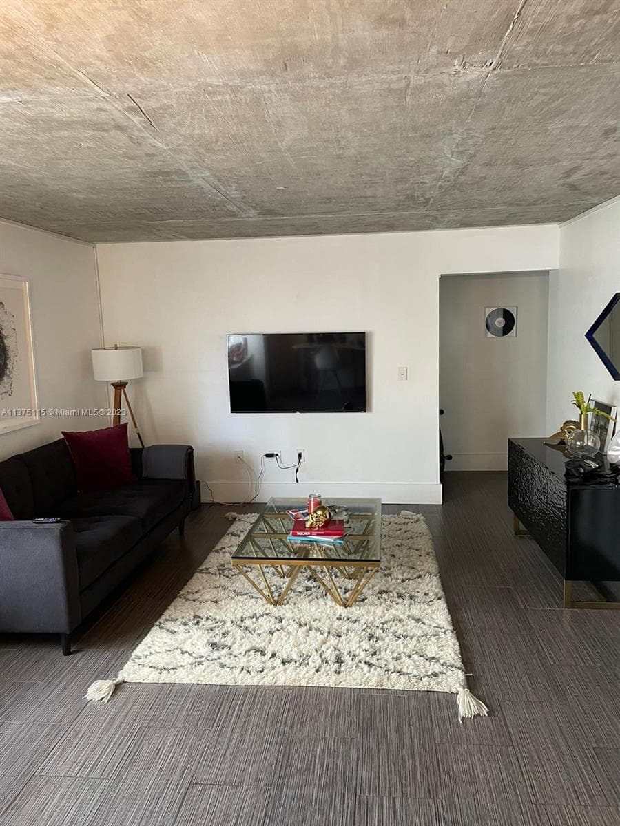 HIBISCUS SOUTH CONDO · #2E in Miami Beach - Photo 4