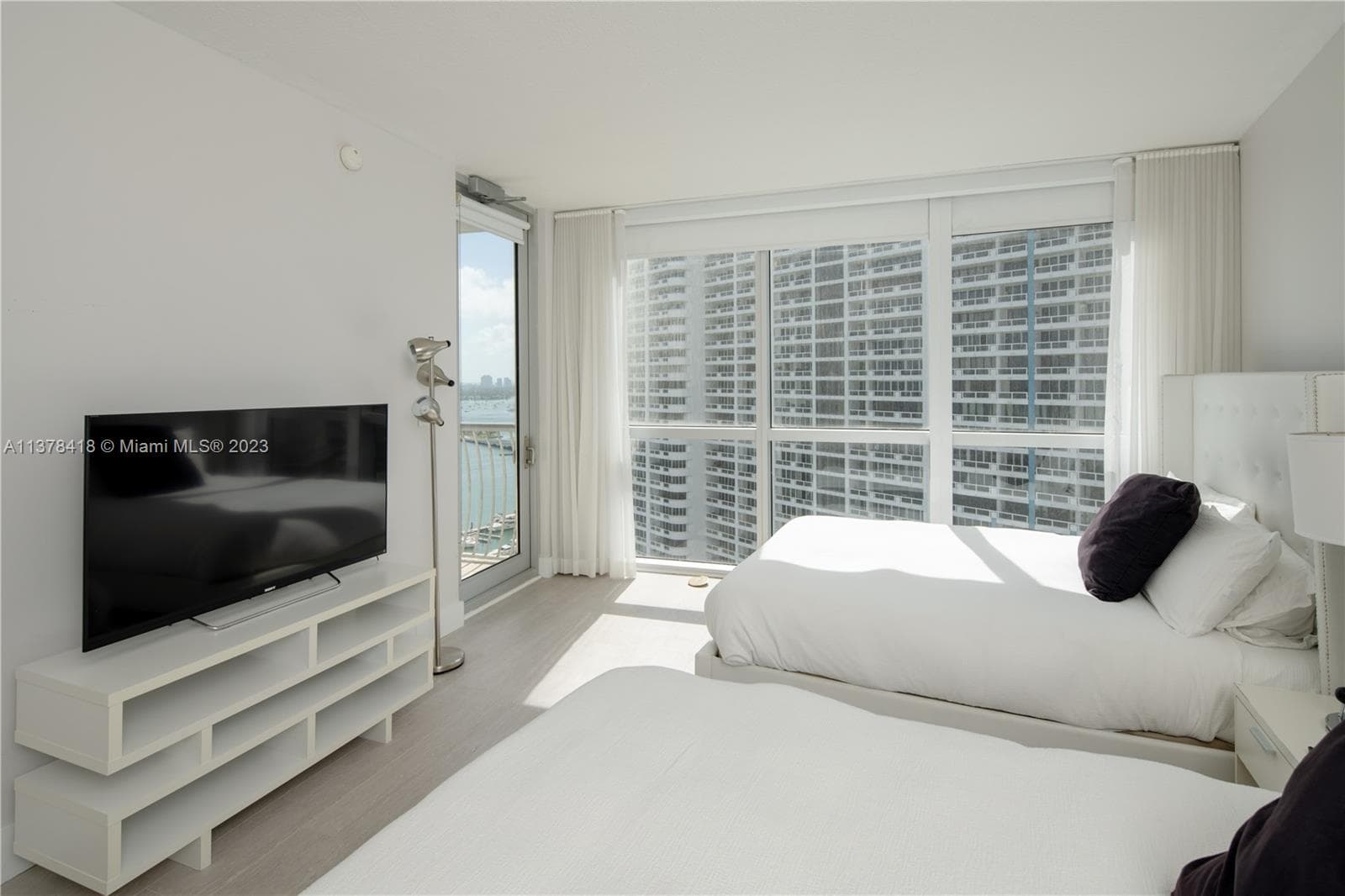 Opera Tower · #2602 in Miami - Photo 10