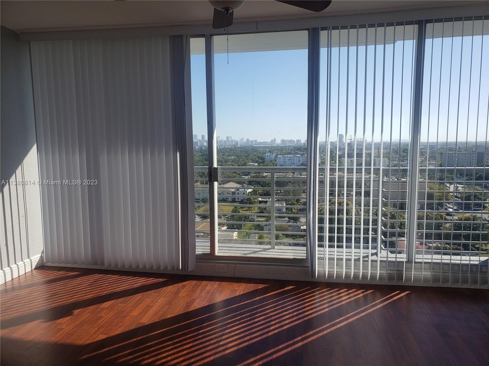 HOME TOWER · #12D in Hollywood - Photo 16
