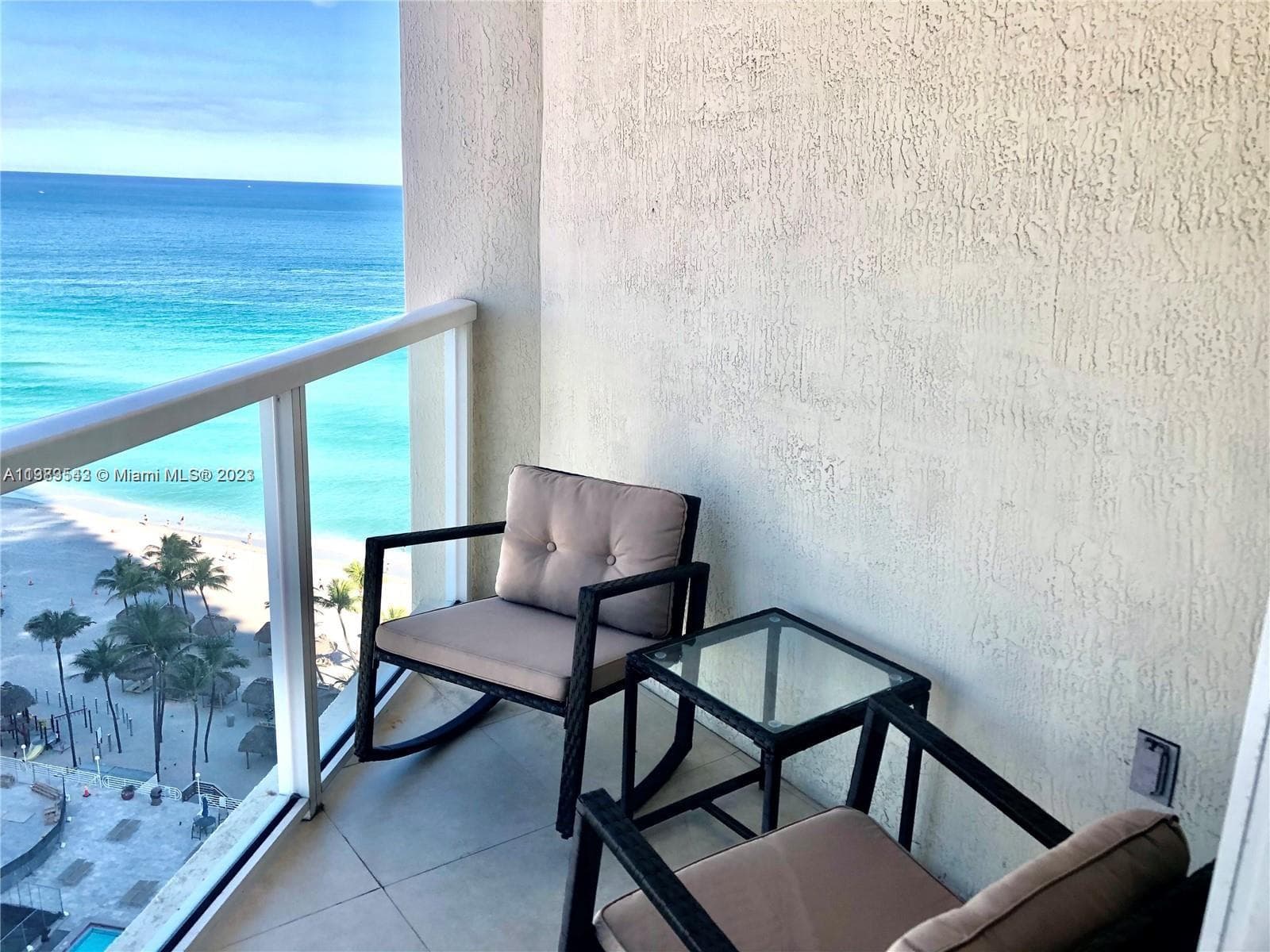 La Perla · #1705 in Sunny Isles Beach - Photo 16