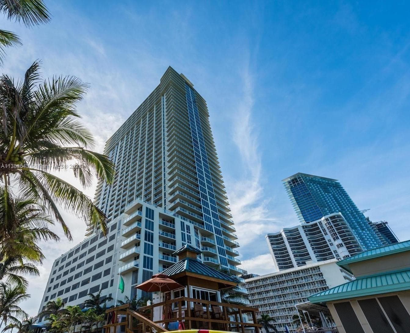 La Perla · #1705 in Sunny Isles Beach - Photo 53