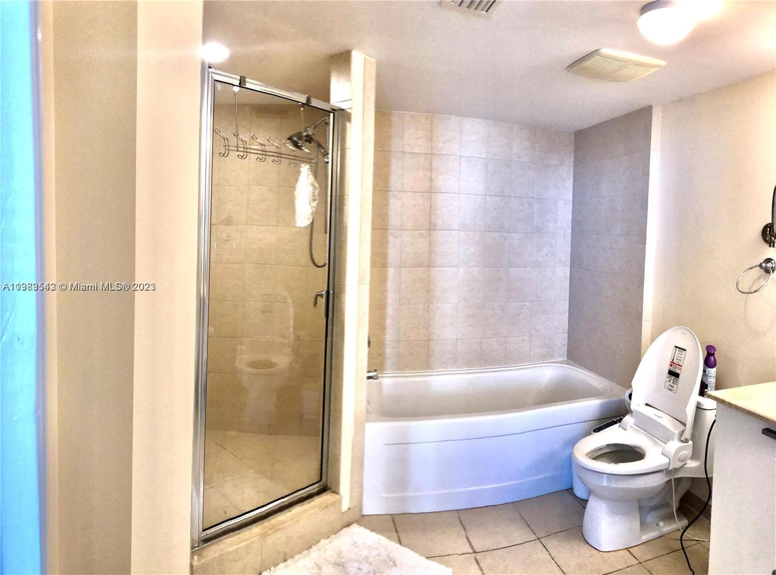 La Perla · #1705 in Sunny Isles Beach - Photo 26
