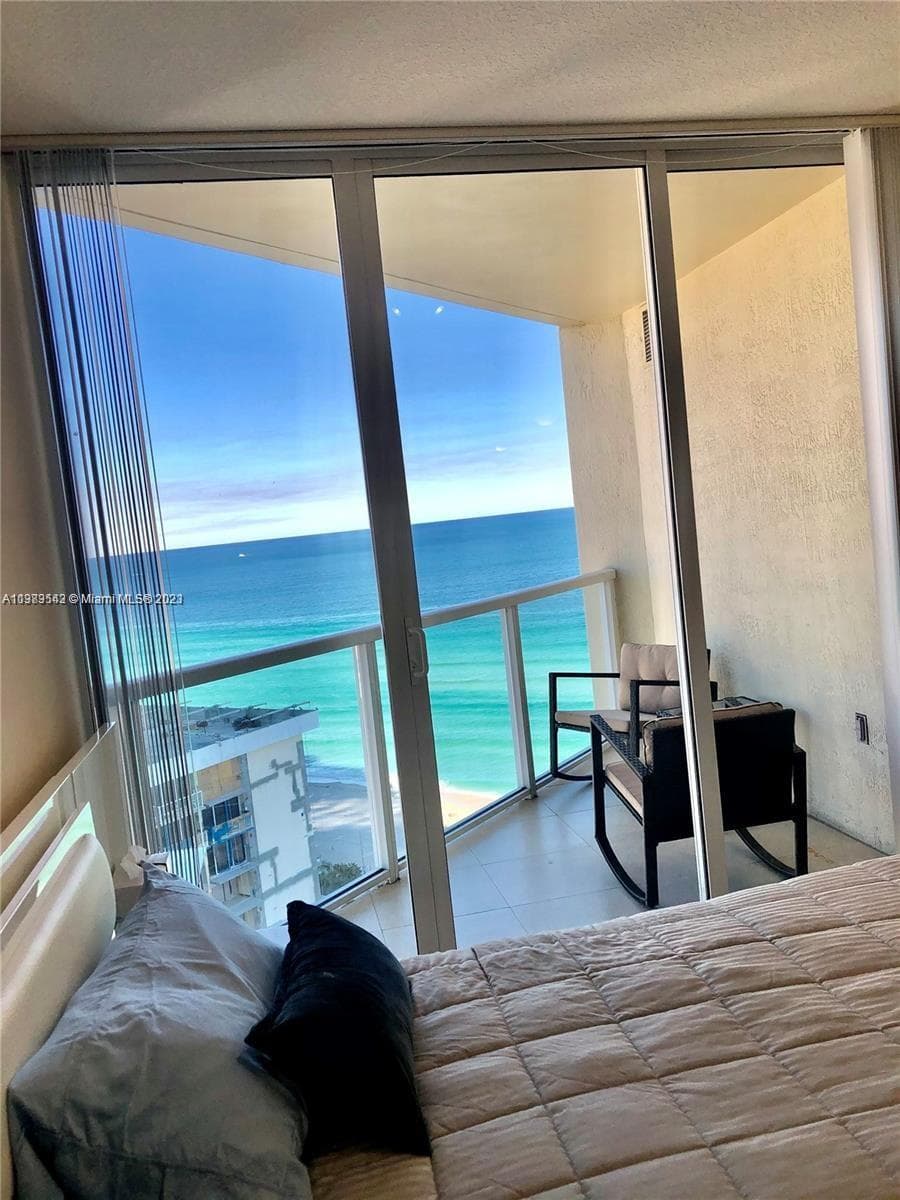 La Perla · #1705 in Sunny Isles Beach - Photo 49