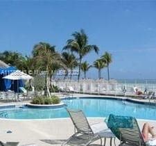 La Perla · #1705 in Sunny Isles Beach - Photo 54