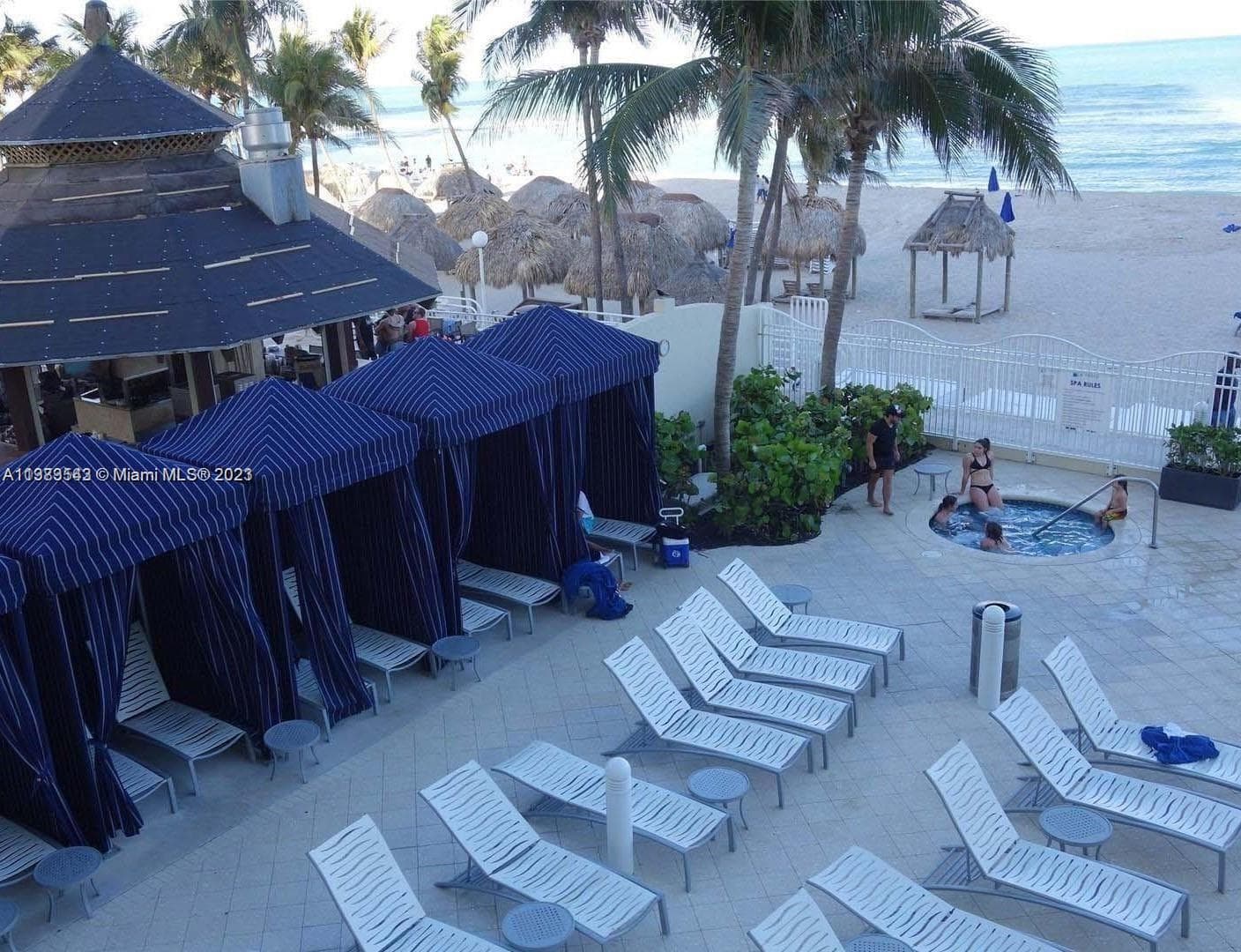 La Perla · #1705 in Sunny Isles Beach - Photo 50