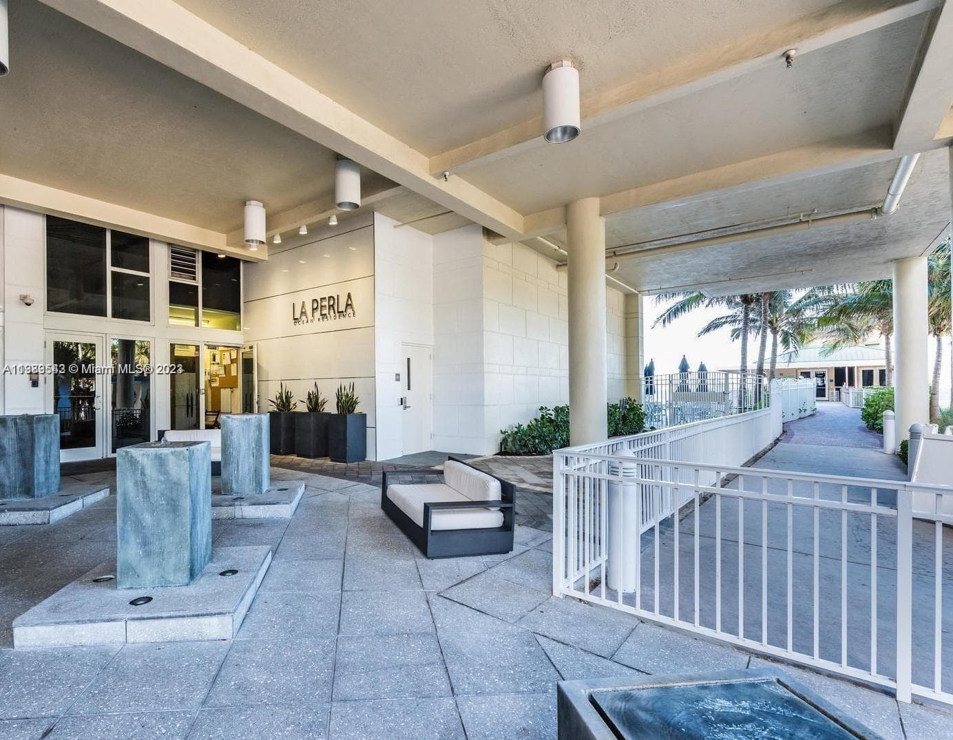 La Perla · #1705 in Sunny Isles Beach - Photo 37
