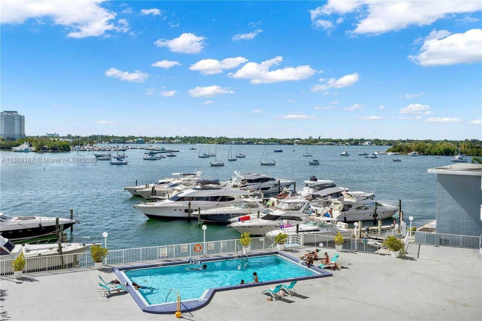 Bayshore Yacht & Tennis Club · #812 in North Bay Village - Photo 22
