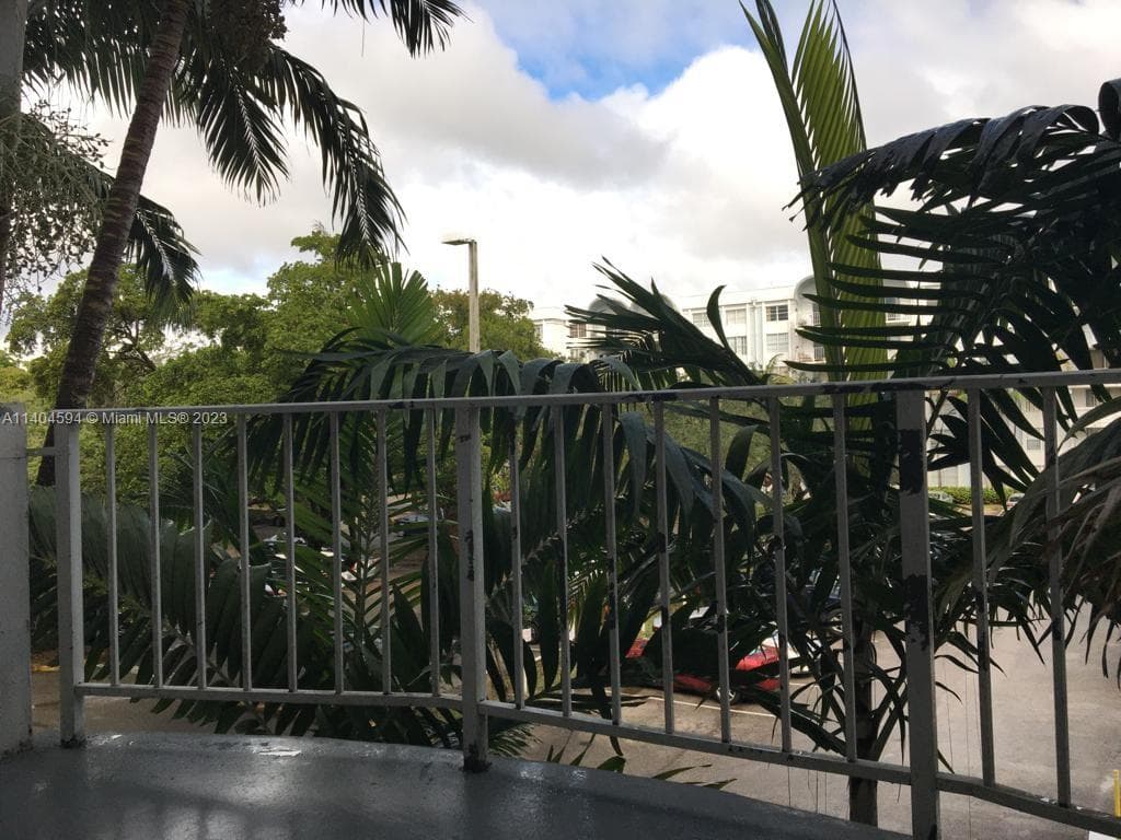 MONTECARLO CONDO · #D312 in Miami - Photo 6
