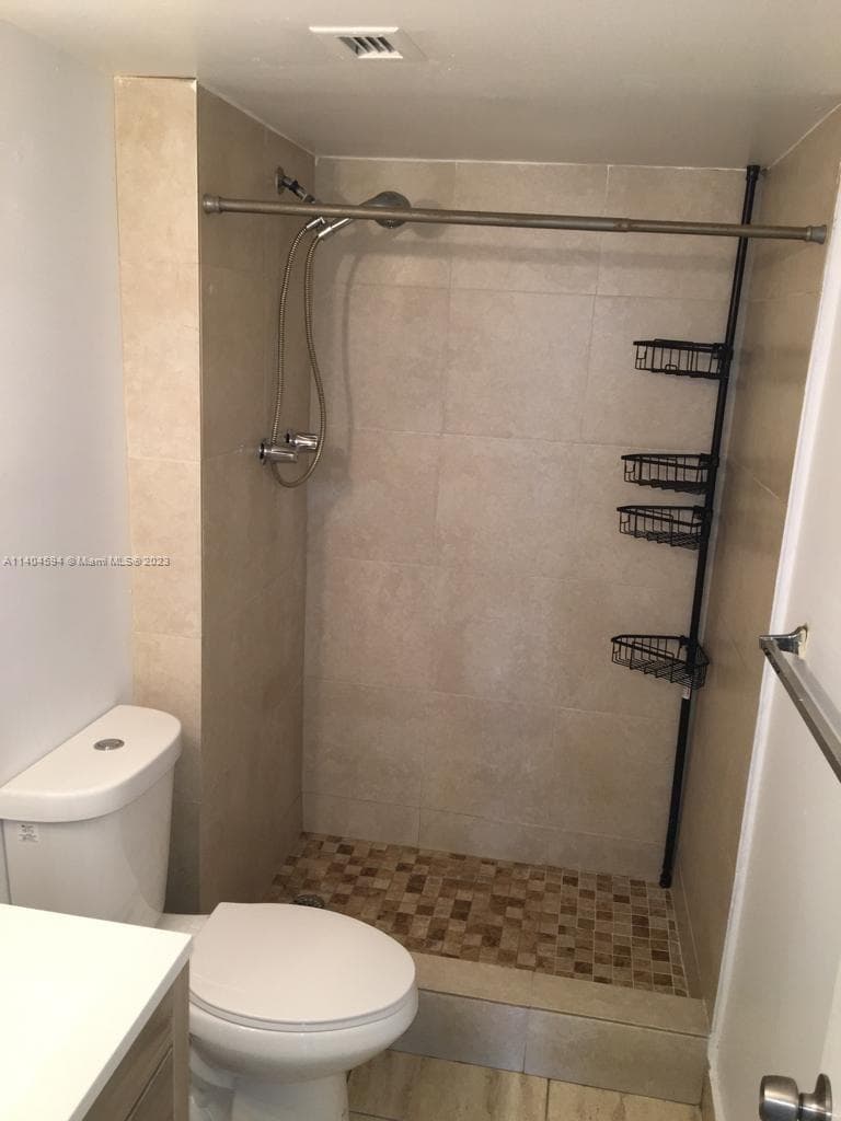 MONTECARLO CONDO · #D312 in Miami - Photo 16