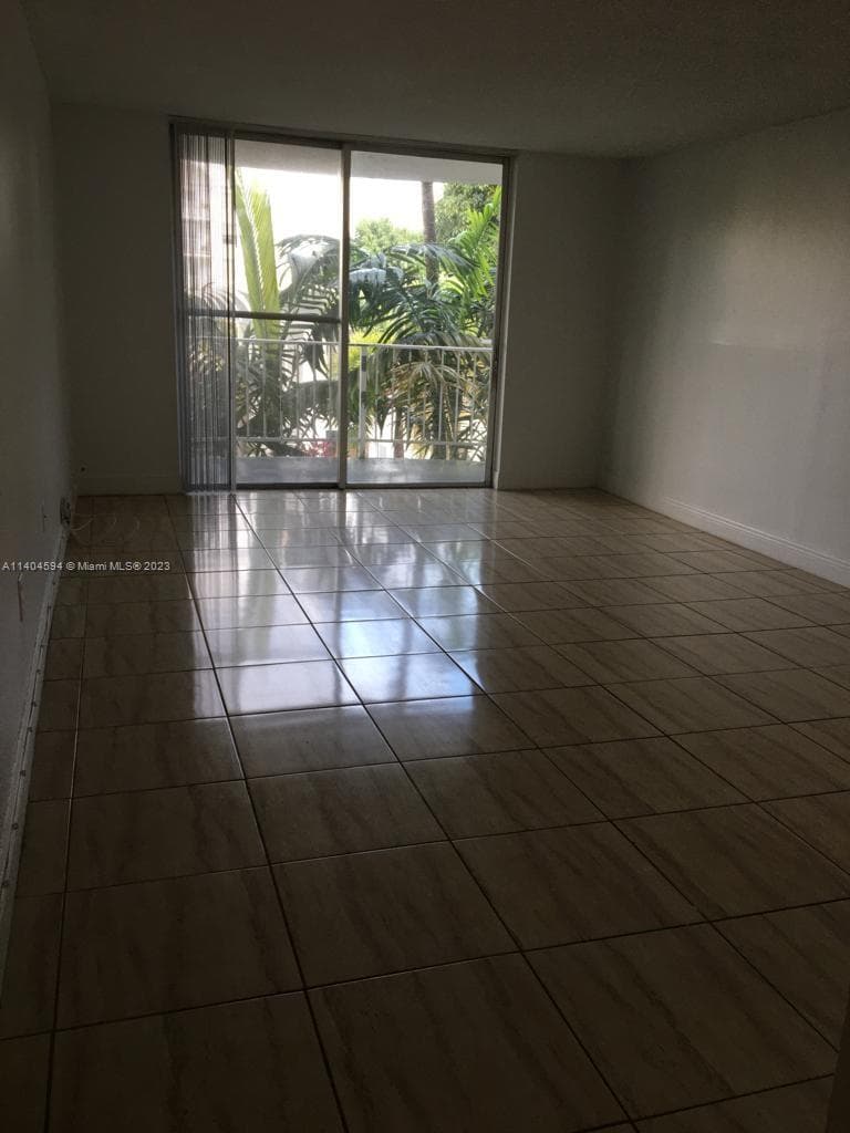 MONTECARLO CONDO · #D312 in Miami - Photo 7