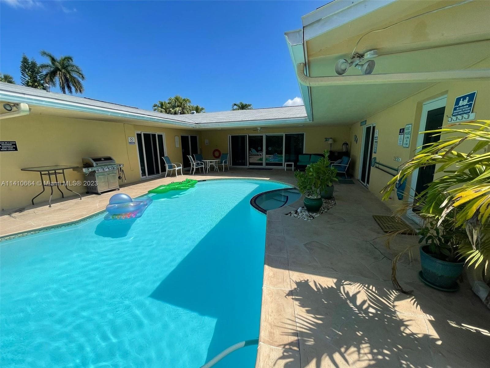 Pool View Facing North