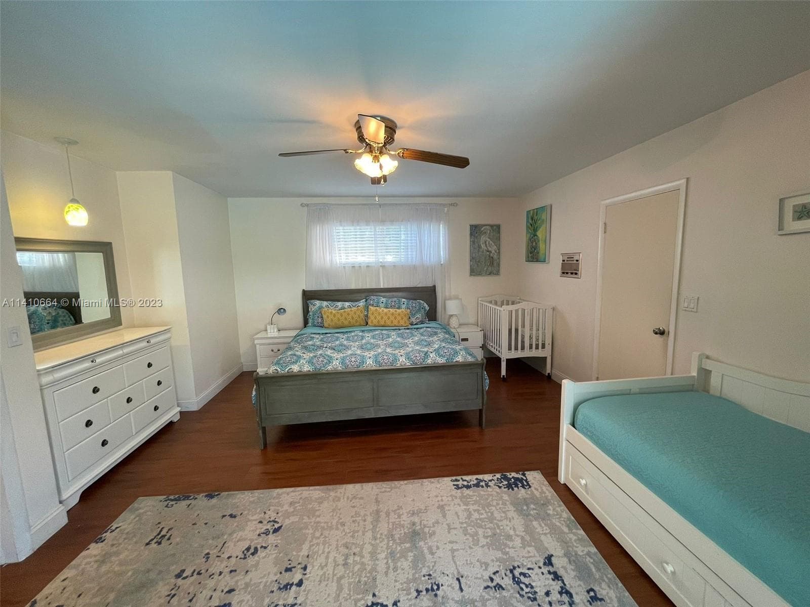 Bedroom #1 - King Bed, Trundle