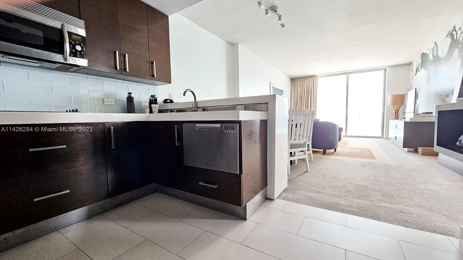 Sole on the Ocean · #1102 in Sunny Isles Beach - Photo 8