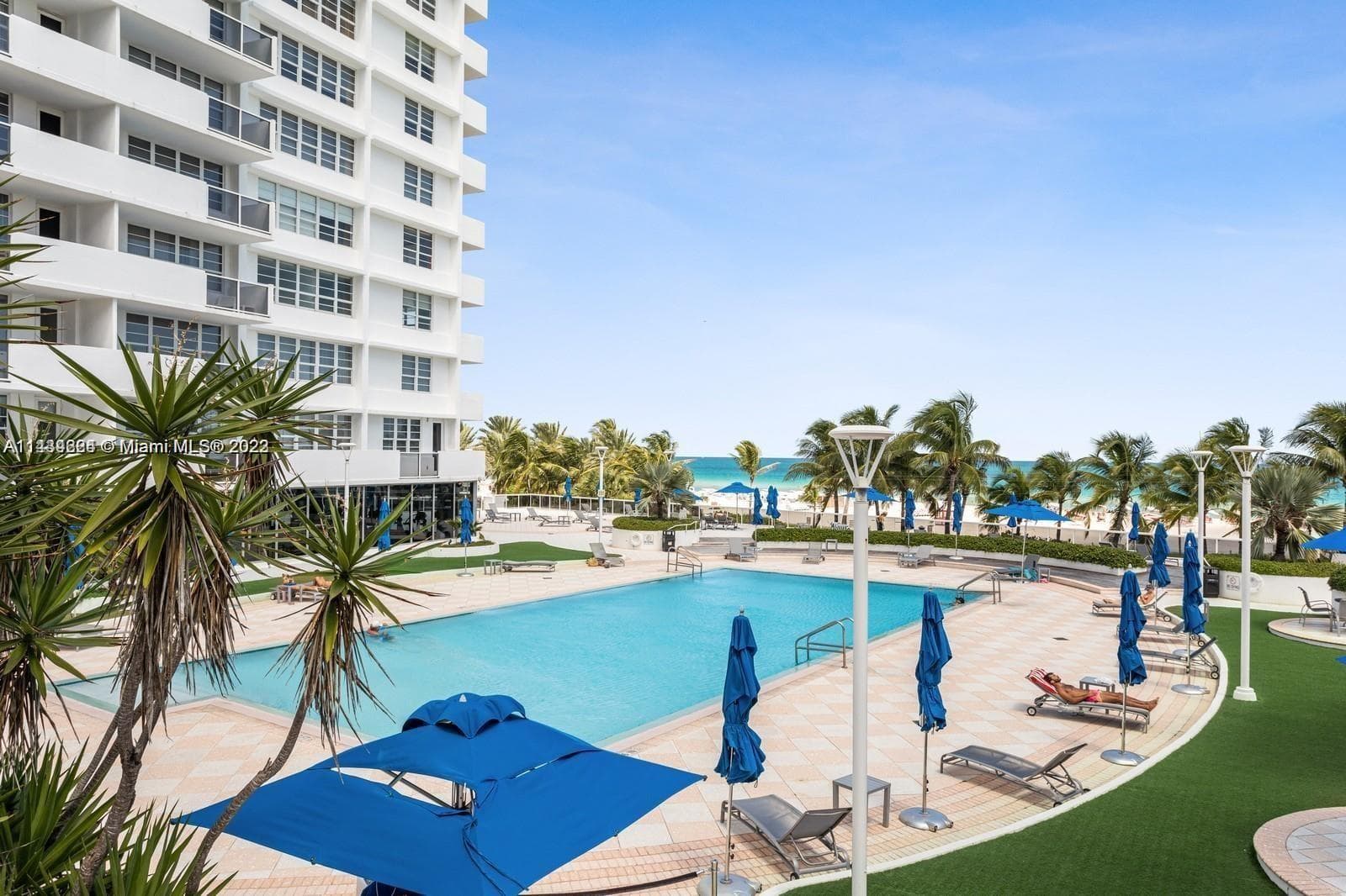 The Decoplage · #1612 in Miami Beach - Photo 2