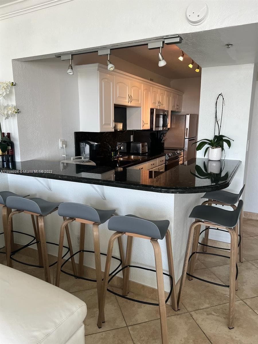 The Decoplage · #1612 in Miami Beach - Photo 10