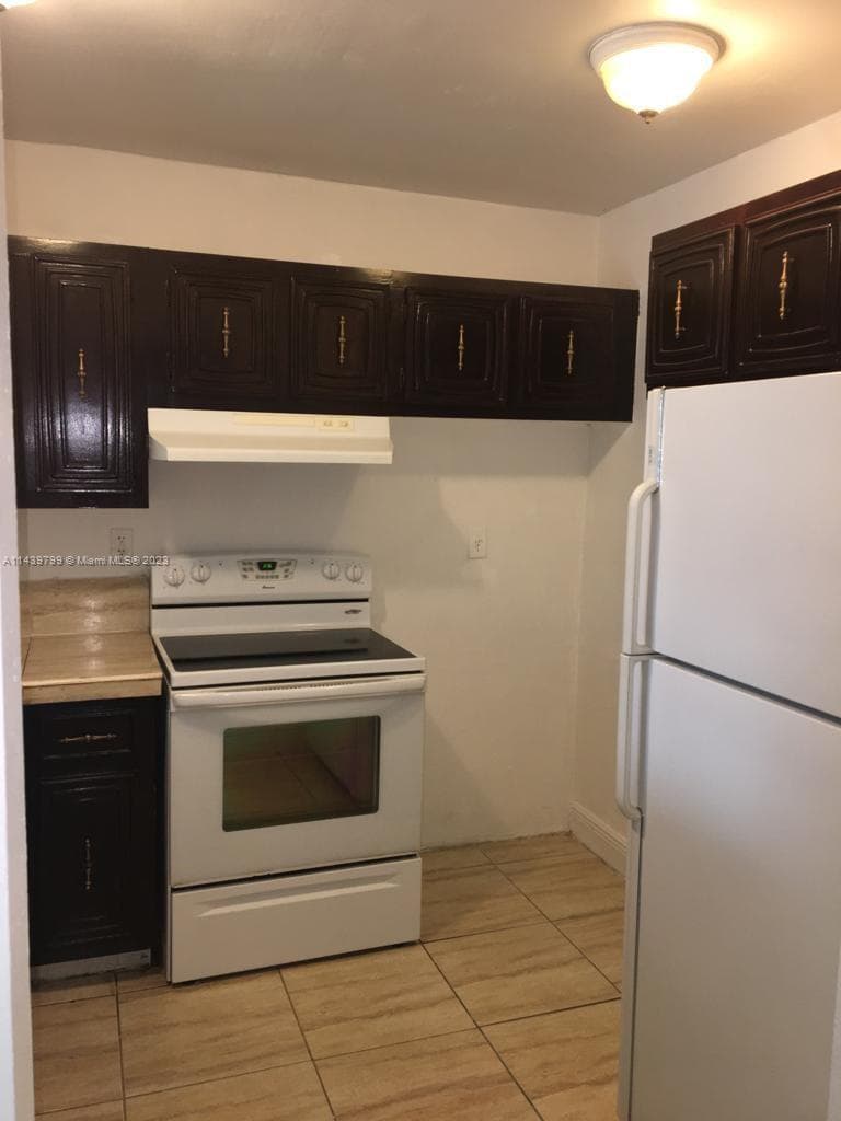 MONTECARLO CONDO · #D205 in Miami - Photo 3