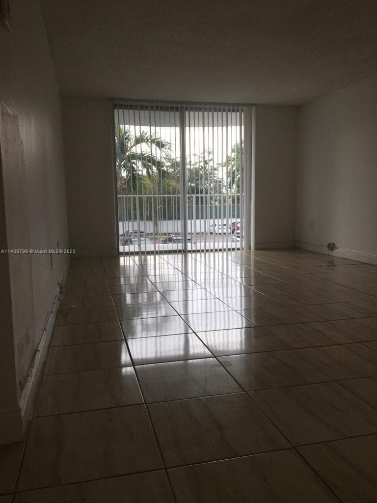 MONTECARLO CONDO · #D205 in Miami - Photo 18