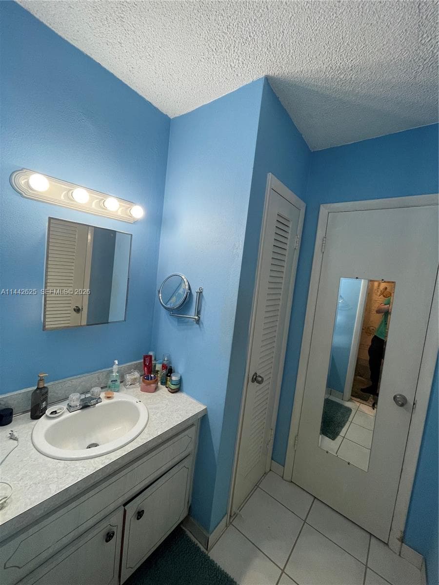 PALM SPRINGS GARDENS · #207 in Hialeah Gardens - Photo 15