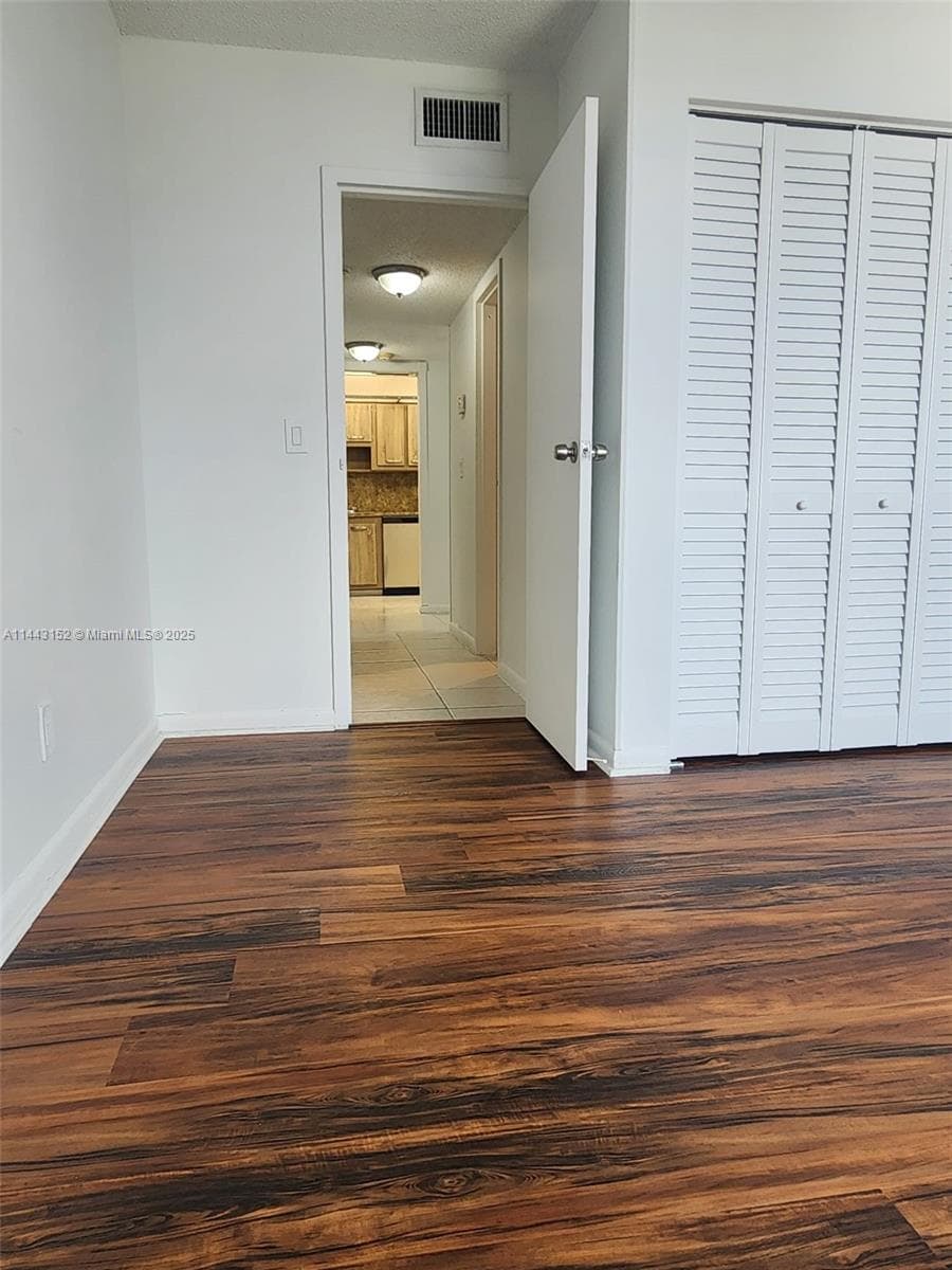 SAILBOAT CAY CONDO · #1513 in North Miami - Photo 12
