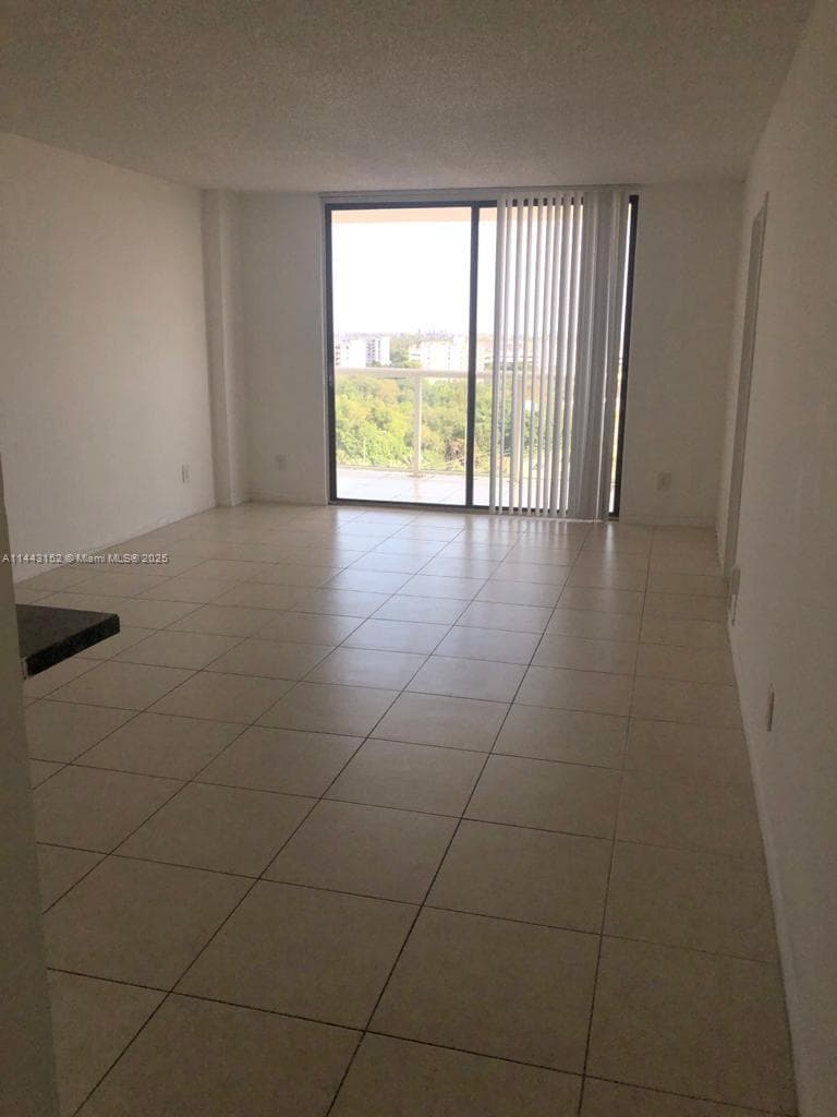 SAILBOAT CAY CONDO · #1513 in North Miami - Photo 5