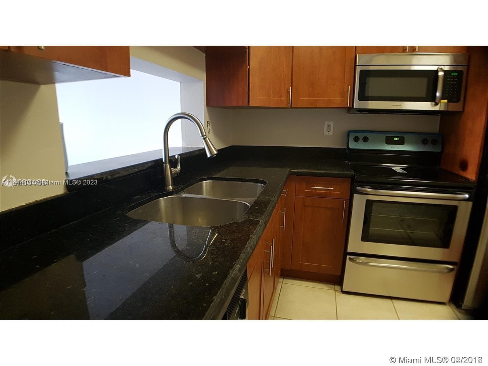 MONTECARLO CONDO · #D112 in Miami - Photo 5