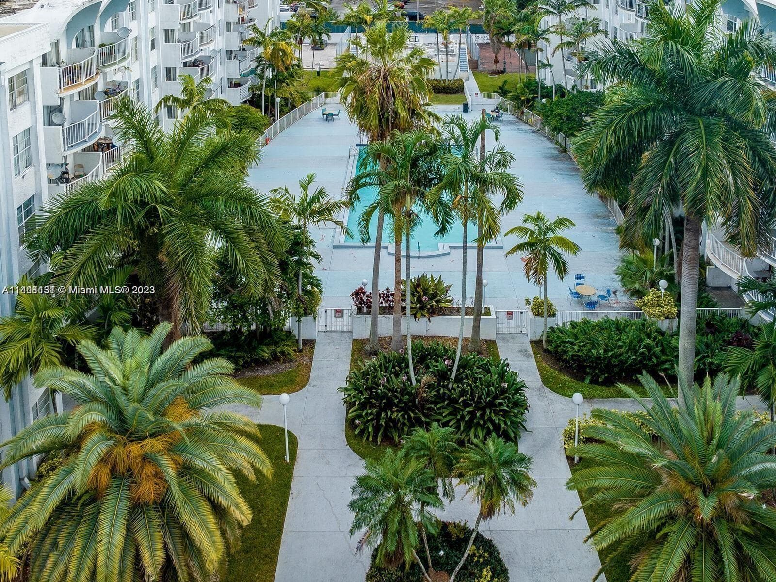 MONTECARLO CONDO · #D112 in Miami - Photo 29