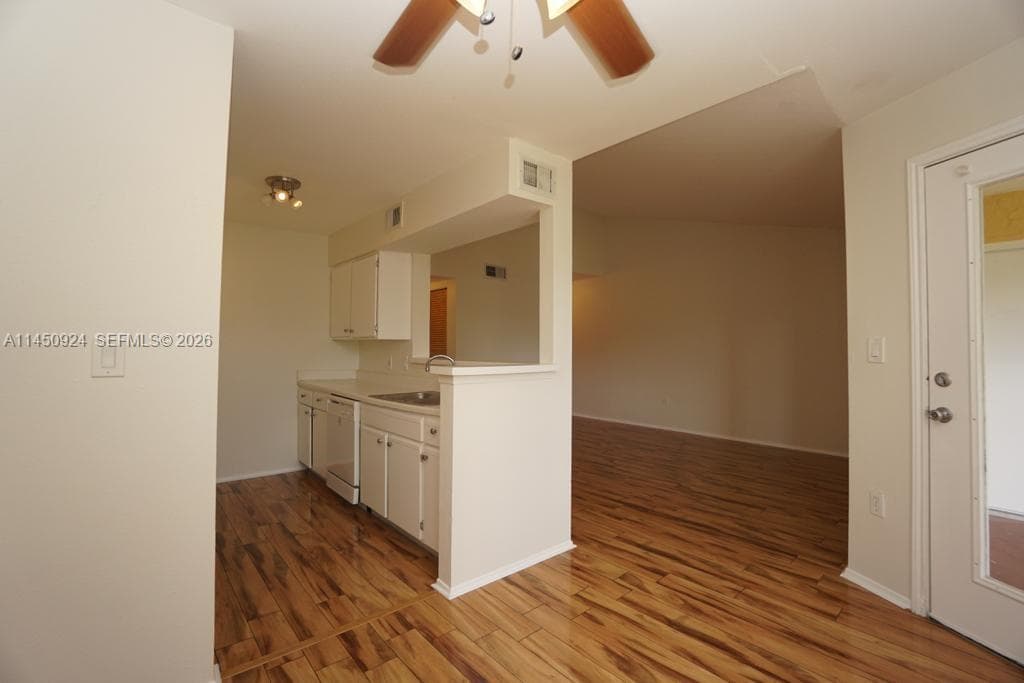 SAILBOAT POINTE · #2416 in Oakland Park - Photo 14
