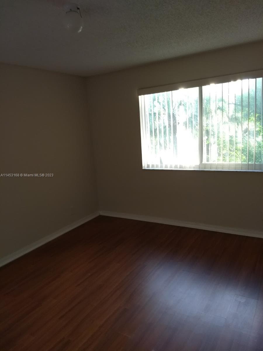 WINDWARD LAKES CONDO · #H303 in Pompano Beach - Photo 9