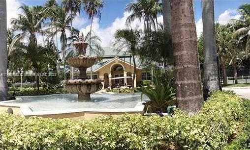 WINDWARD LAKES CONDO · #H303 in Pompano Beach - Photo 11