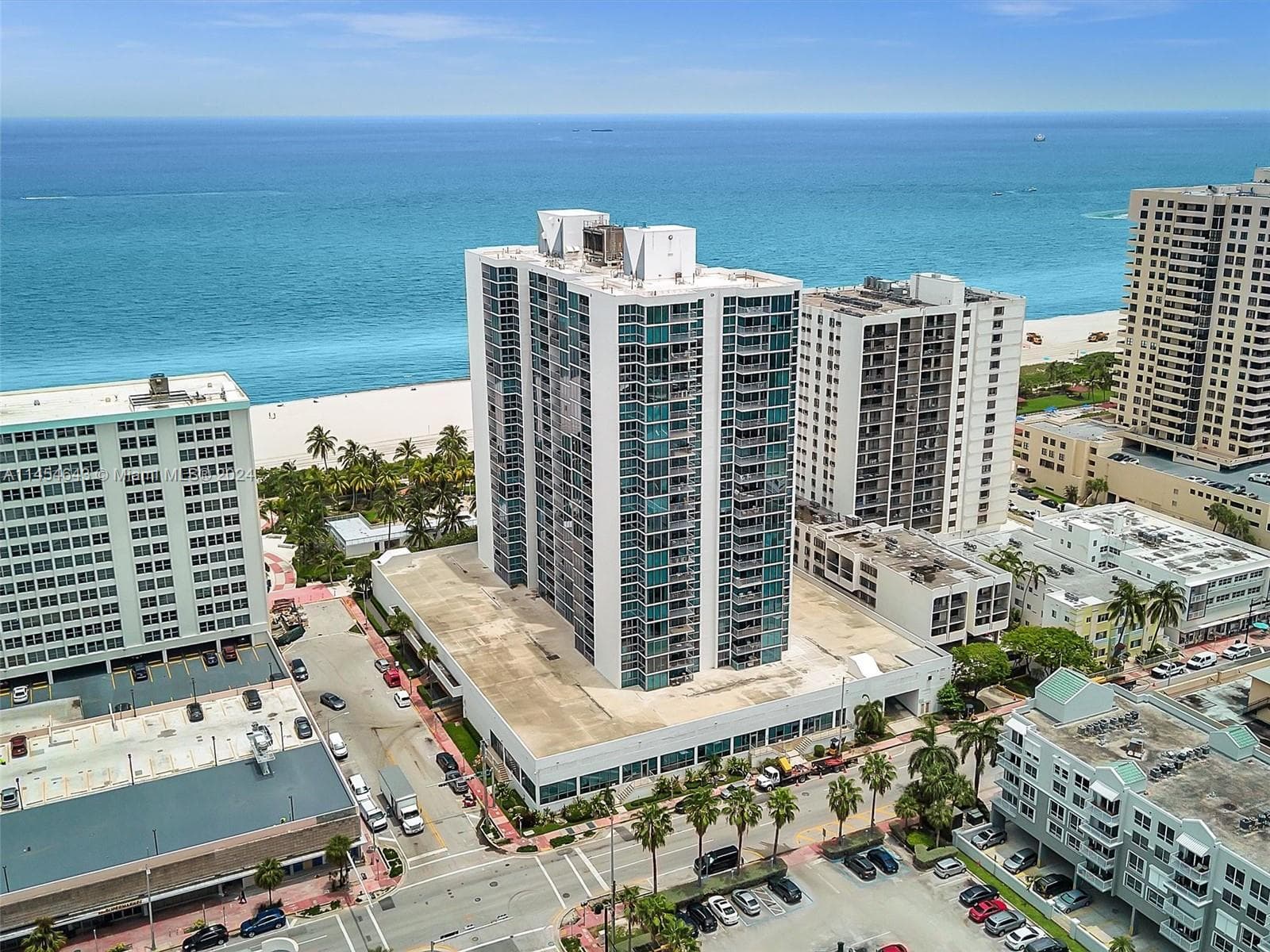 Mirasol Ocean Towers #706