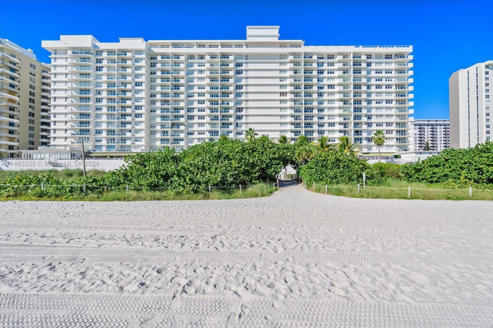 The Pavilion · #1514 in Miami Beach - Photo 6