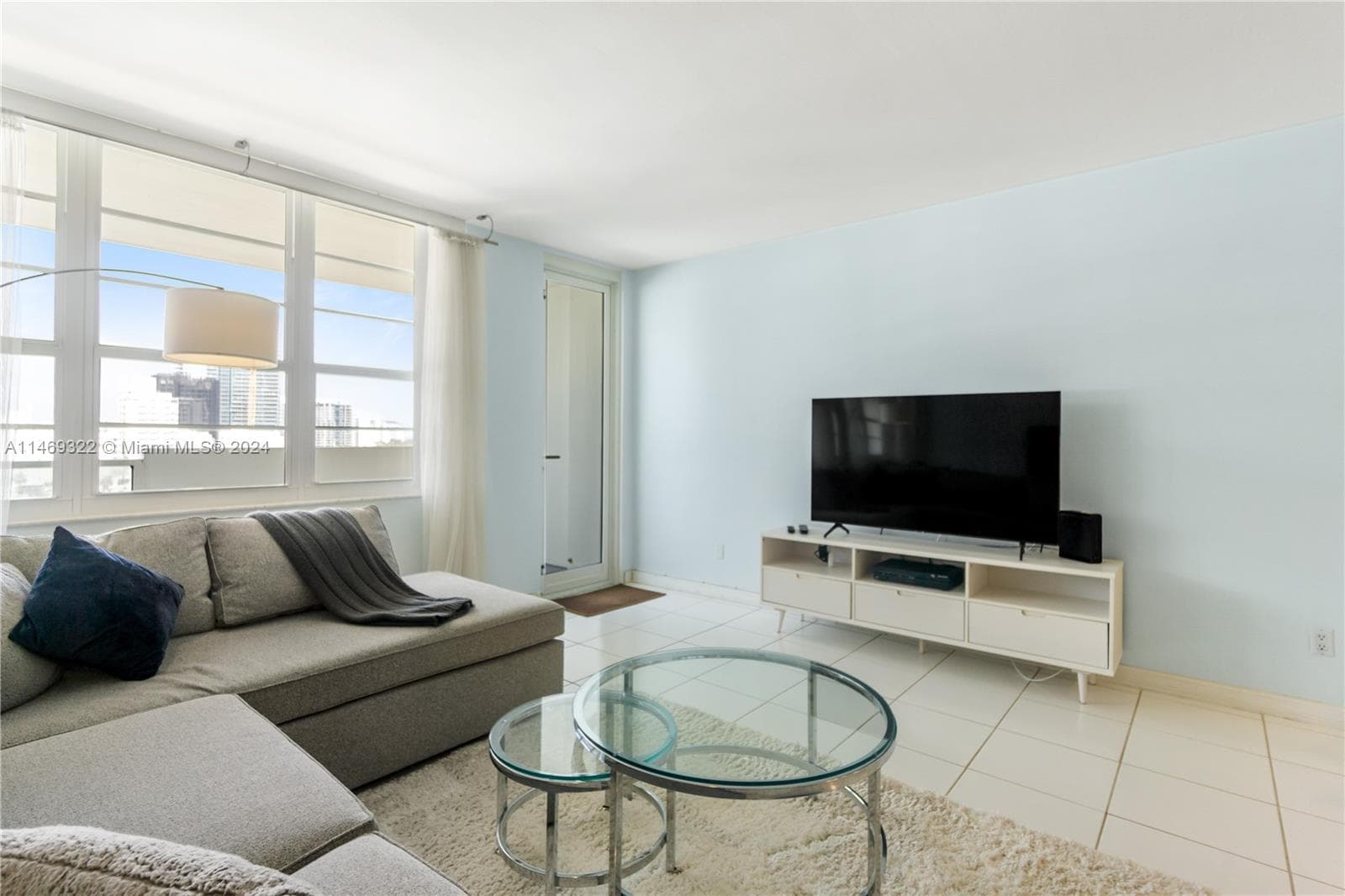 The Decoplage · #1043 in Miami Beach - Photo 2
