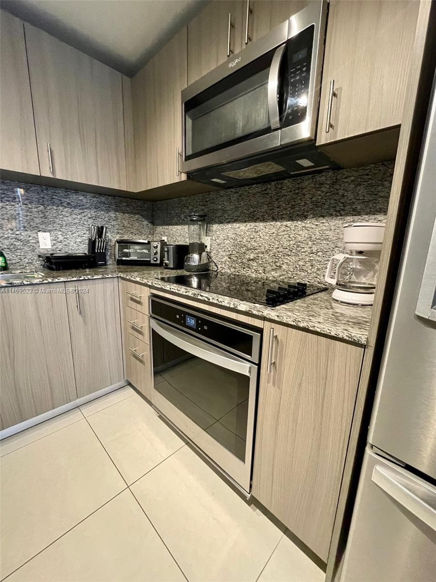 5350 PARK CONDO · #1514 in Doral - Photo 5