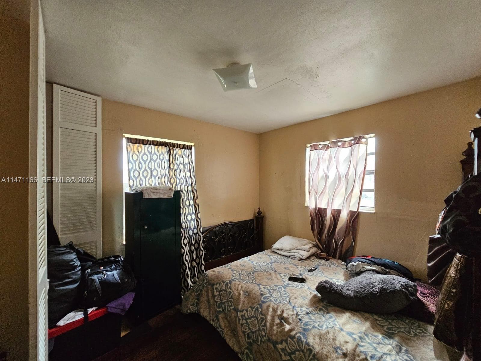 1817 NW 25th Ave photo 12